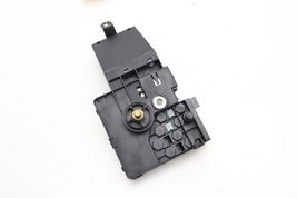 03-06 MERCEDES-BENZ W211 E320 E350 ENGINE FUSE RELAY BOX E1279 image 8