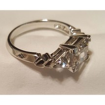 925 Sterling Silver High Quality CZ Ring With Hearts on Band - Size 7.5 - £39.28 GBP