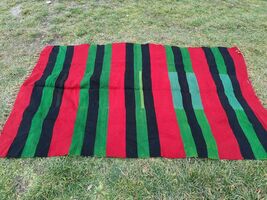 Handmade woolen primitive rug, minimalist Balkan pattern rug, old style ... - $130.00