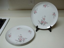 Harmony House China Janet ~ Set of 3 Dinner Plates Pink Roses - £20.85 GBP