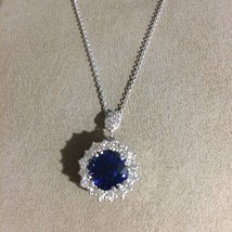 Women&#39;s Cable Necklace Solid 18k White Gold Halo Cushion Sapphire Round Diamonds - £1,713.29 GBP