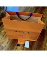 LOUIS VUITTON Authentic Paper Gift Shopping Bag SIZE XLARGE SIZE 23 X 17.5 x 10” - $1,127.02 MXN