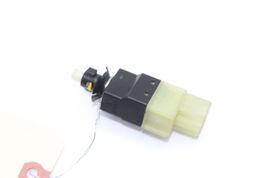 10-18 MERCEDES-BENZ SPRINTER 2500 BRAKE LIGHT SWITCH Q0840 image 8