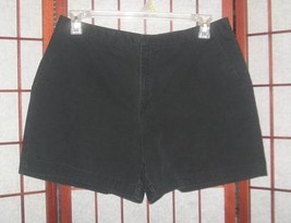 Dockers women&#39;s black shorts size 14 - £2.35 GBP