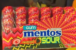 Mentos SOUR Sugar-Free Gum, Sour Strawberry 28 pcs ( 6pcs ) Collectible ... - $14.85