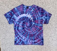 NEW Gildan Womens Dark Blue Purple Spiral Ice Tie Dye Short Sleeve Shirt... - €21,09 EUR NEW Gildan Womens Dark Blue Purple Spiral Ice Tie Dye Short Sleeve Shirt... - €21,09 EUR
