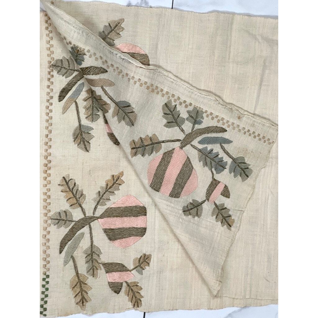 19th Century ANTIQUE OTTOMAN TURKISH Metallic HAND EMBROIDERY ON LINEN  Item image 7