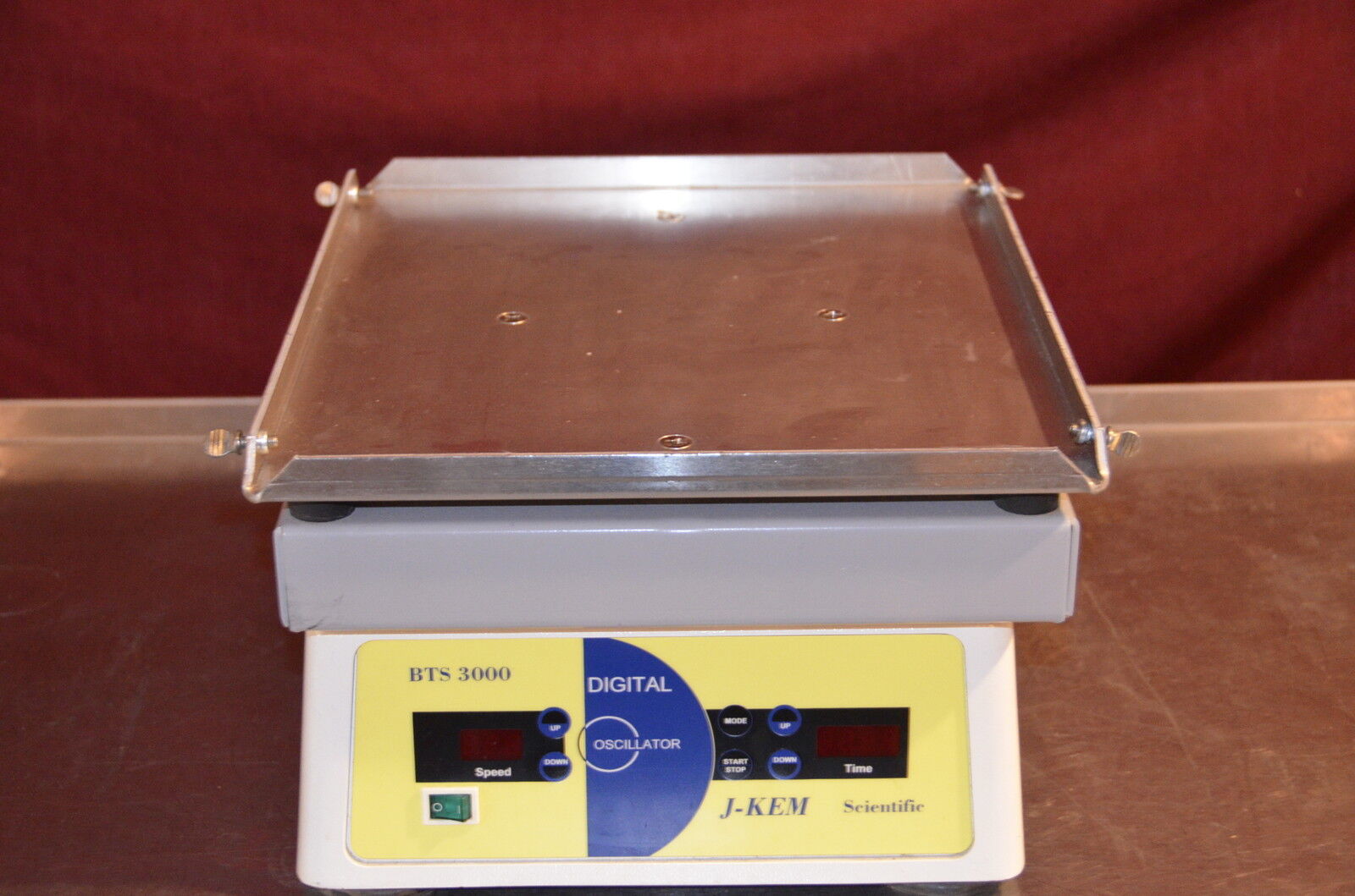 J-KEM Scientific BTS 3000 Orbital Variable Speed Shaker  - $495.00