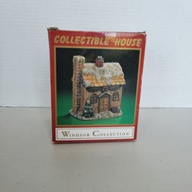 Table Top North Pole Santa Claus House Opens Closes Collectibles House W... - $36.24