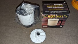 Vintage Valiant Electric Hot Pot 4 Cup Size Enameled Aluminum,Frost White in box - £27.68 GBP