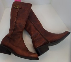 Brown Leather Zip Up Boots W Braided Trim &amp; Buckle With Character Sz 9  ... - £47.37 GBP