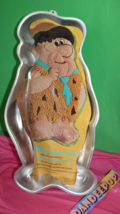 Wilton Fred Flintstone Aluminum Cake Mold 1975 502-186 Baking Party Pan - $24.74