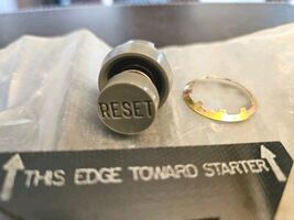 9/16&quot; DIA. RESET  Raised Momentary Push Button -  - $416.07 MXN