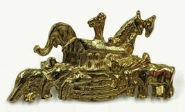 Noahs Ark Pin Brooch Gold Tone  Figural Raised Religious Fashion Accessory - £16.38 GBP