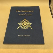 Fremasonry In The Twentieth Century HC 2001 - $294.82 MXN
