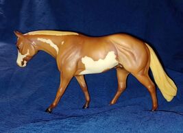 Breyer Fleet Street Max #1135 - Chestnut Pinto - Retired - $61.72
