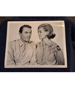 Angie Dickinson Original Autograph 8 X 10 Studio Photograph Captain Newm... - $2,091.57 MXN