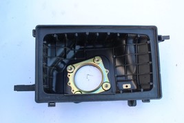 2003-2004 INFINITI G35 SEDAN AIR CLEANER BOX ASSEMBLY K2882 image 6