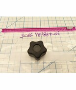 Scag 481885-06 Knob 5/16&quot;-18 Threads - $385.51 MXN