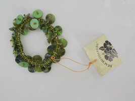 Beachcombers Fern Green Colored Elastic Bracelet Beads Hawaiian Costume Jewelry - £7.46 GBP