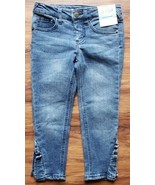 Cat &amp; Jack Brand ~ Girl&#39;s Size 4 ~ Medium Wash Blue Jeans w/Pleated Hem - $42.10 CAD