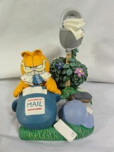 &quot;RETURN TO SENDER&quot; GARFIELD JIM DAVIS FIGURE * DANBURY MINT * - $316.13 MXN