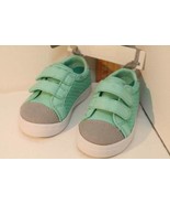 Running Shoes Crazy 8 Size 4 Toddler Runners Sneakers Green hook loop strap - $18.21
