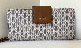 New Fossil Madison Zip Clutch Wristlet Wallet Taupe Tan - $47.40