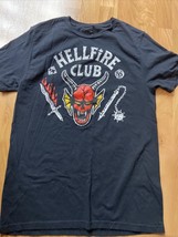 Stranger Things T-Shirt Men&#39;s Size Med Hellfire Club Black Short Sleeves... - £12.45 GBP