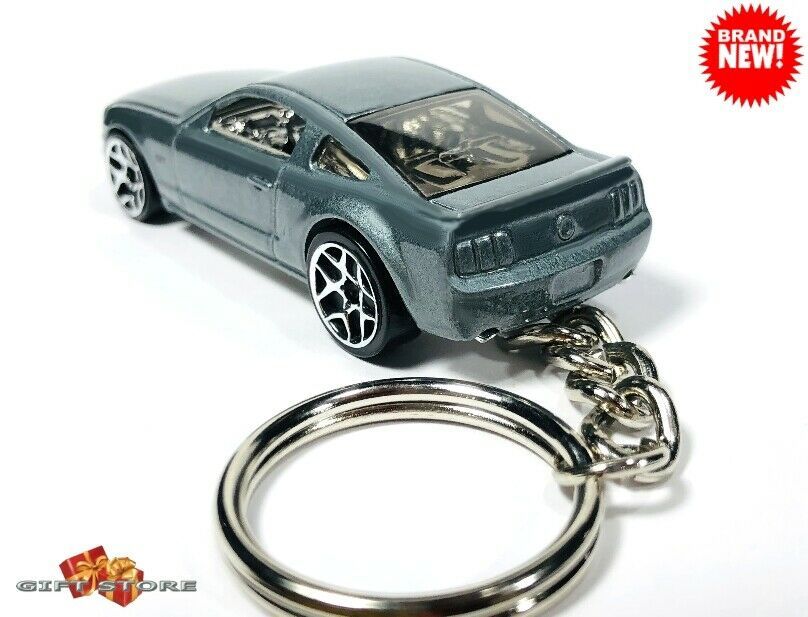 RARE KEYCHAIN SILVER GUN GRAY FORD MUSTANG GT CUSTOM Ltd EDITION GREAT GIFT Item image 2
