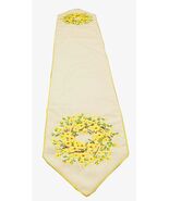 Embrodered Daisy Wreath Table Runner 13x72 inches by Melrose - $236.60 MXN
