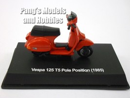 Vespa 125 T5 Pole Position 1985 1/32 Scale Die-cast Metal Model by NewRay - $16.82