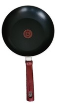 T-FAL ~ RED ~ 9.5" Frypan ~ Non-Stick ~ Thermo-Spot ~ Oven & Dishwasher Safe - $26.18
