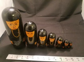 Russian Nesting Dolls Beautiful Muslim Ladies in Burkas Wooden Set of 7 Pieces. - £17.94 GBP