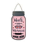 Meals And Memories Pink Novelty Metal Mason Jar Sign - €15,49 EUR