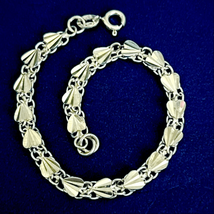 AZH Lovely Vintage Sterling 925 Silver Heart Bracelet - £47.37 GBP