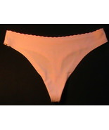 Victoria&#39;s Secret Angels blush low thong panties M scalloped edge underw... - $24.51 CAD