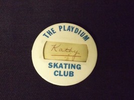 The Playdium Skating Club Membership Badge O.L.P.H. Church 1962 Glenview IL - £23.98 GBP