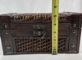 Item image 15
