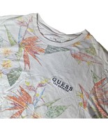 Guess Los Angeles Men&#39;s XL Floral Tropical Bird of Paradise Print T-Shirt - $330.60 MXN