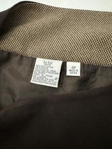 Le Suit Petite Women's Brown A-Line Pull-On Skirt Size 4P Measured Waist 28" image 3
