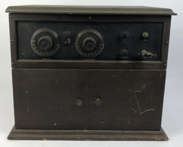 Vintage Amrad 35 Inductrole 3500-3 Table Top Tube Radio Broadcast Receiver *RARE - £384.20 GBP