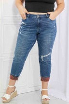 Judy Blue Gina Full Size Mid Rise Paisley Patch Cuff Boyfriend Jeans - £35.87 GBP