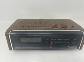 Panasonic Faux Wood Alarm Clock Radio RC-75 Vintage - Radio Not Working - £7.92 GBP