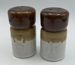 Salt and Pepper Shakers Stoneware Drip Glaze 3 Color Tones Similar BBB Pot 4&quot; - £9.38 GBP