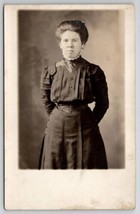RPPC Lovely Edwardian Woman Thompson Family Iowa c1920 Postcard U30 - £11.95 GBP