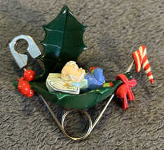 1988 Enesco “Christmas Pin-Up” Ornament Santa on Hammock - £6.08 GBP