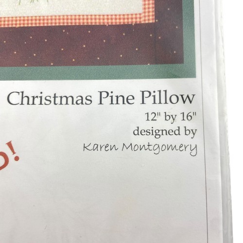 The Quilt Company PATTERN Christmas Pine Pillow w Decorative Buttons 12" x 16" Item image 7