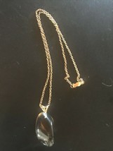 Dainty Vintage Open Oval Goldtone Chain w Smokey Glass Nugget Pendant Necklace – - £8.90 GBP