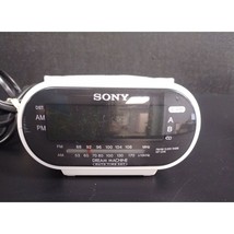 Sony Dream Machine White ICF-C318 Clock Radio SKU 2334 - $14.03